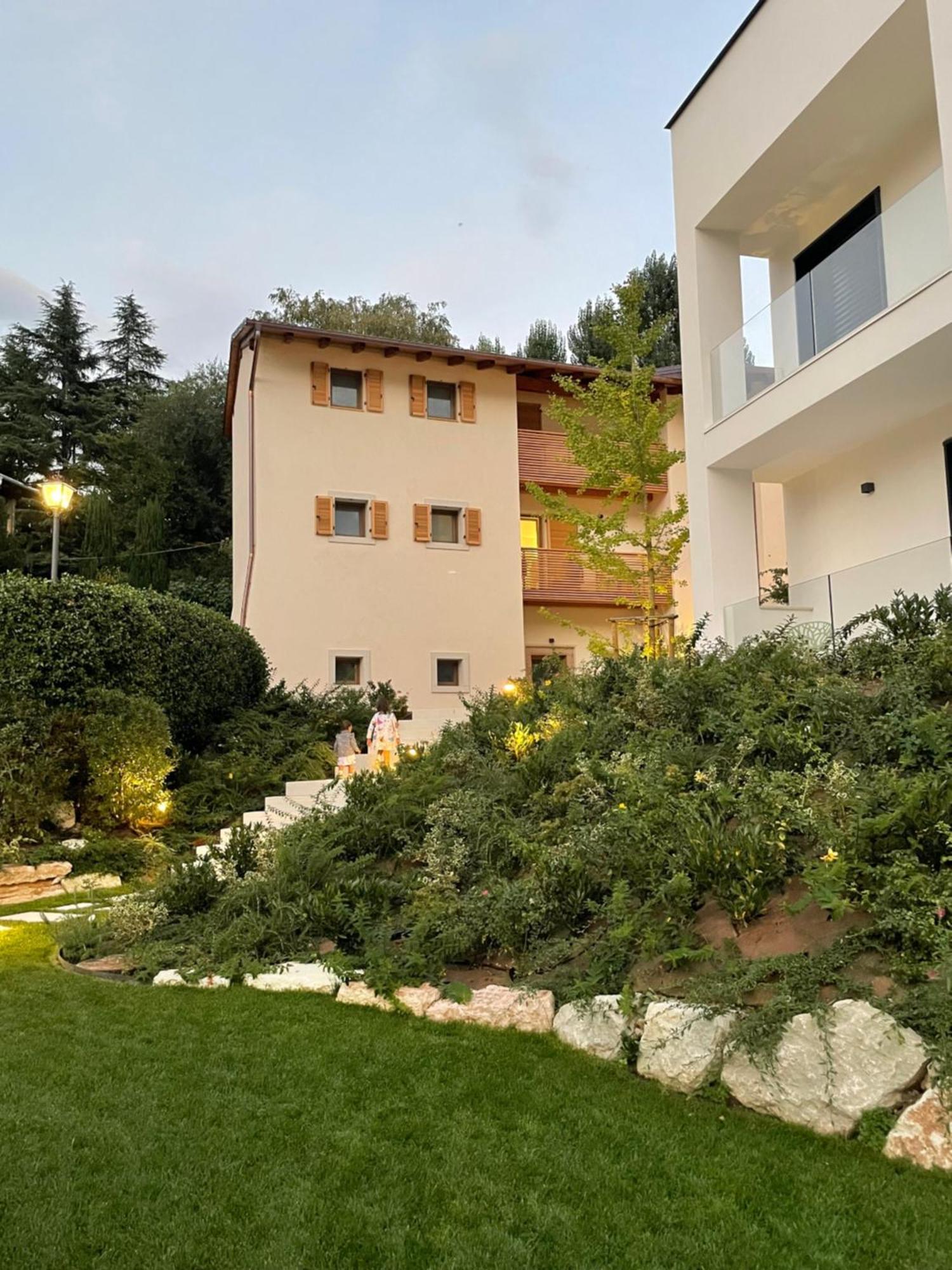 Midum Luxuryapartments Trente Buitenkant foto