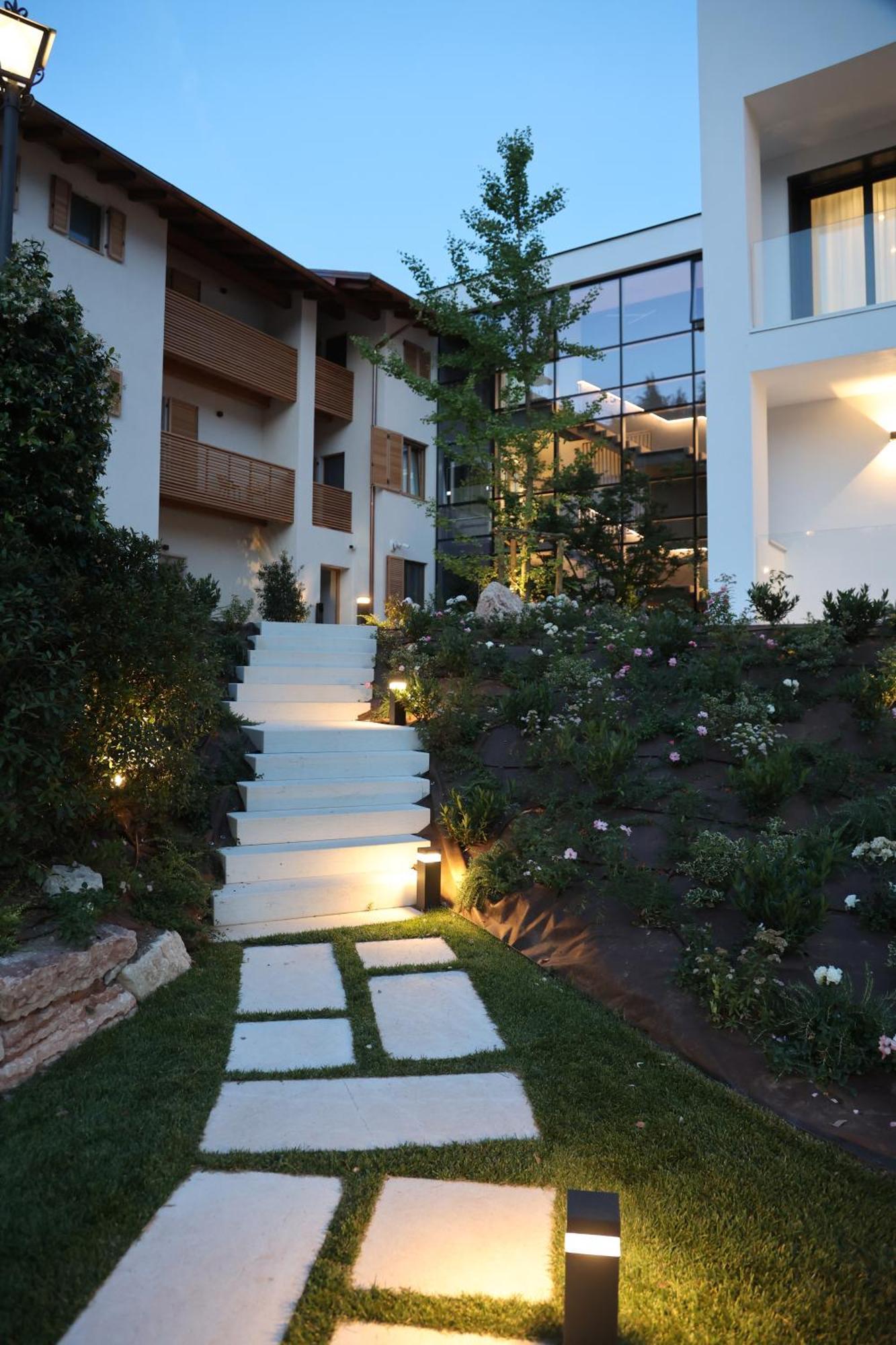 Midum Luxuryapartments Trente Buitenkant foto
