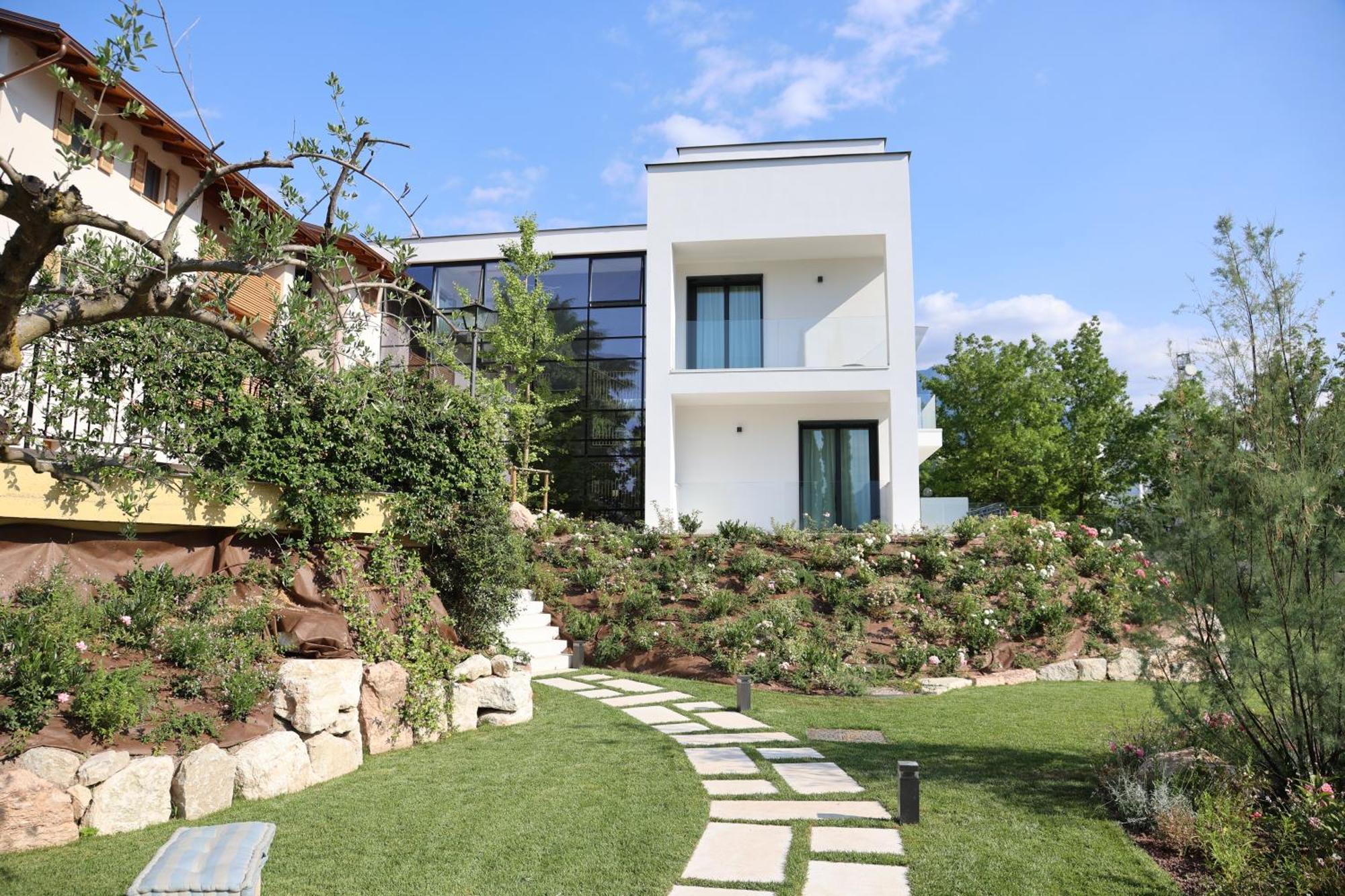 Midum Luxuryapartments Trente Buitenkant foto
