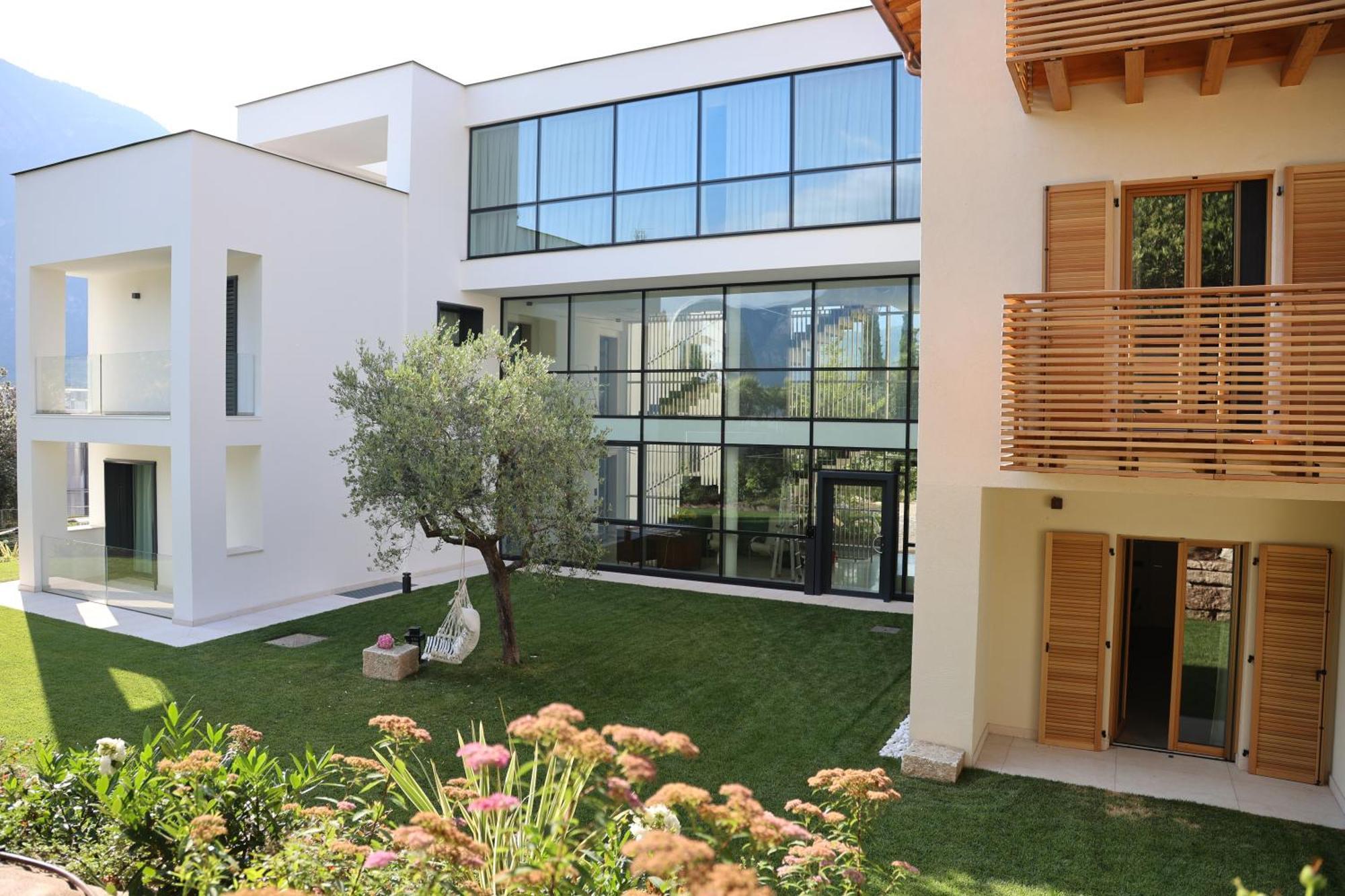 Midum Luxuryapartments Trente Buitenkant foto